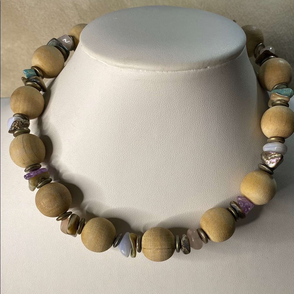 10/$10  Mixed semi precious gem stone chip Beaded Necklace